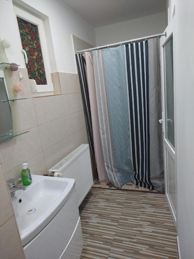 Casa Elena Apartment ซิวิโชอารา ภายนอก รูปภาพ